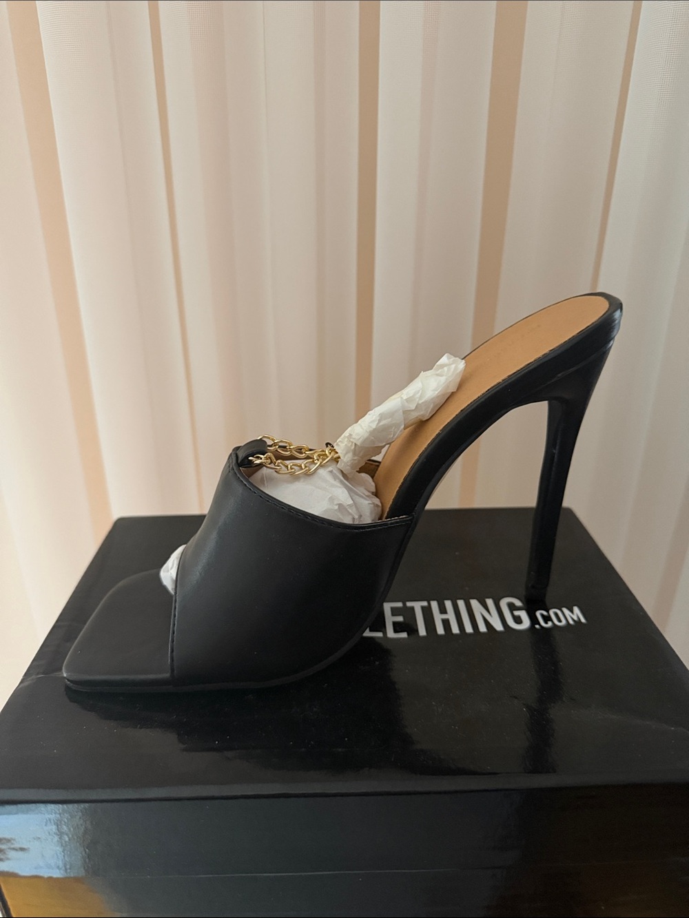PrettyLittleThing Heels